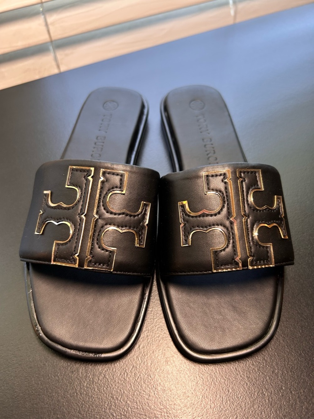 Tory Burch Black Leather DOUBLE T SPORT SLIDE Sandals with Gold Trim Logo 7.5 - Picture 2 of 8